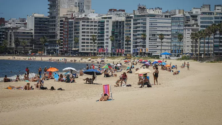 Imagen de Entre enero y noviembre, Uruguay recibió más de 3.200.000 visitantes