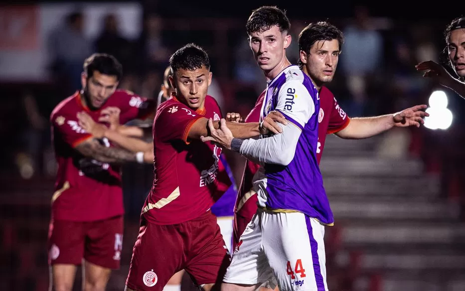 Imagen de Segunda División: Rentistas y Fénix empataron sin goles en el inicio de la fecha 23