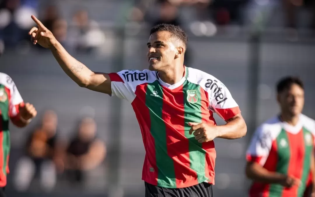 Imagen de Racing mira a todos desde arriba